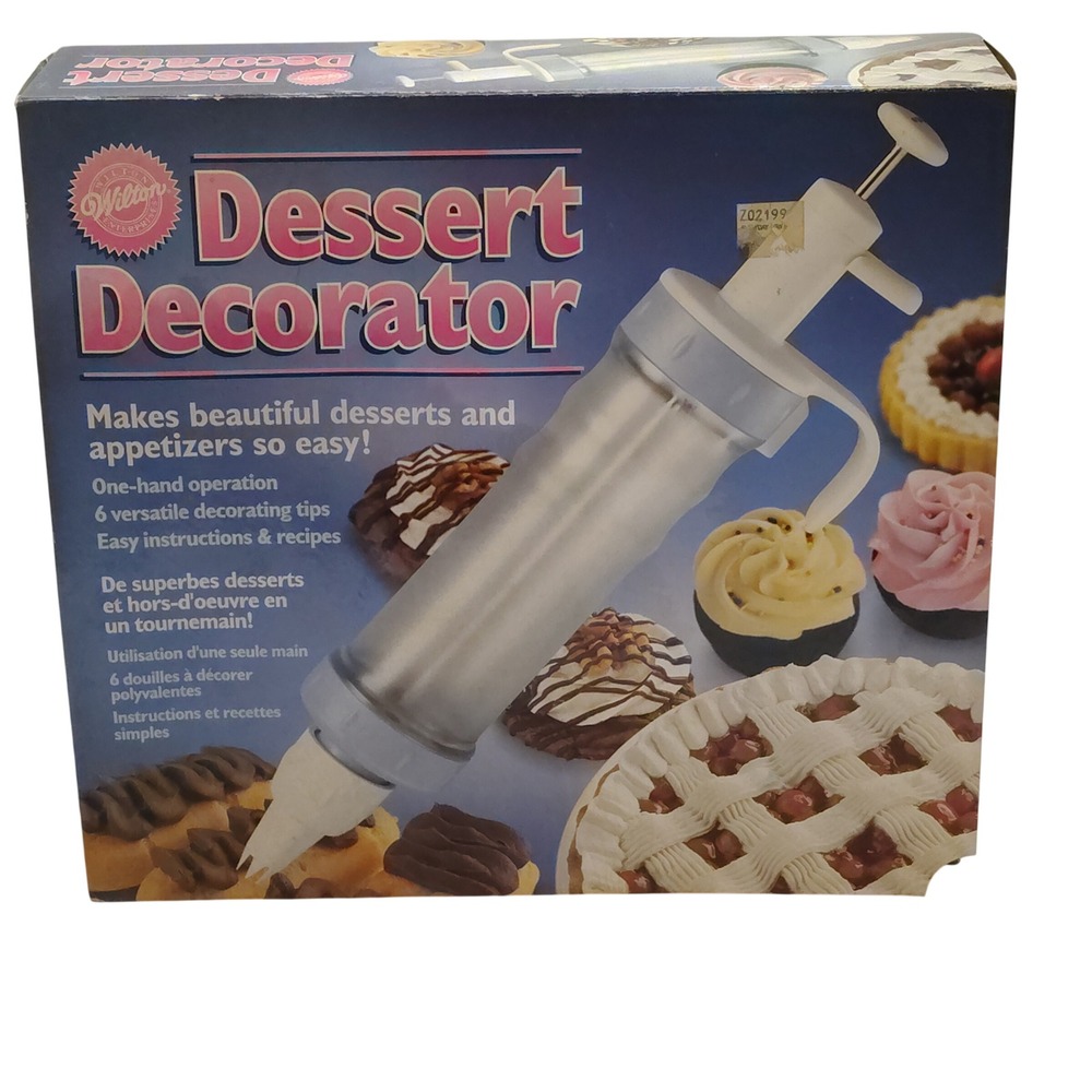 Vintage Wilton Dessert Decorator‎ Icing Syringe Tool 6 Tips & Booklet 2002 NIB